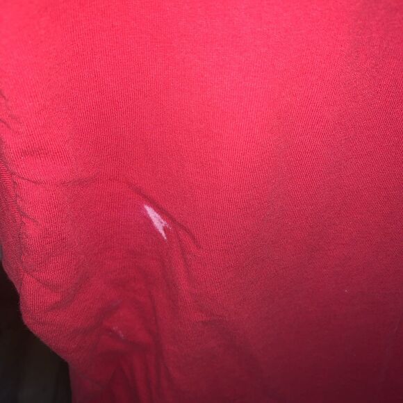 Disney Mickey Mouse Size  large 42/44 T-Shirt Red Classic Mickey - Picture 3 of 4